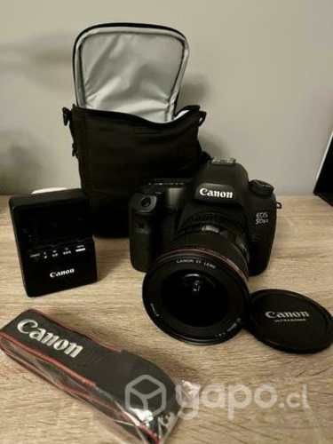 Cámara 5ds con lente