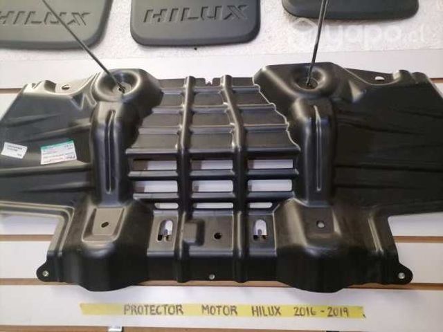 Protector de cárter toyota hilux revo 16-18