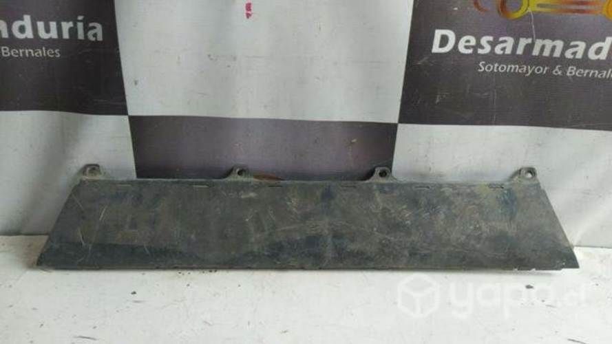 Moldura trasera ranger 2.0