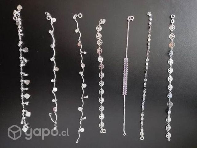 Pulseras de plata