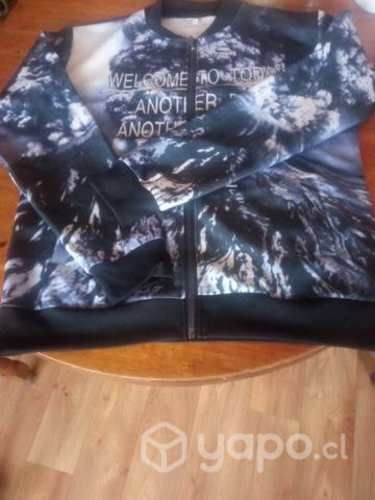 Polerones con cierre 100 % poliester tallas M. L