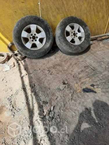 Llantas para camioneta NISSAN