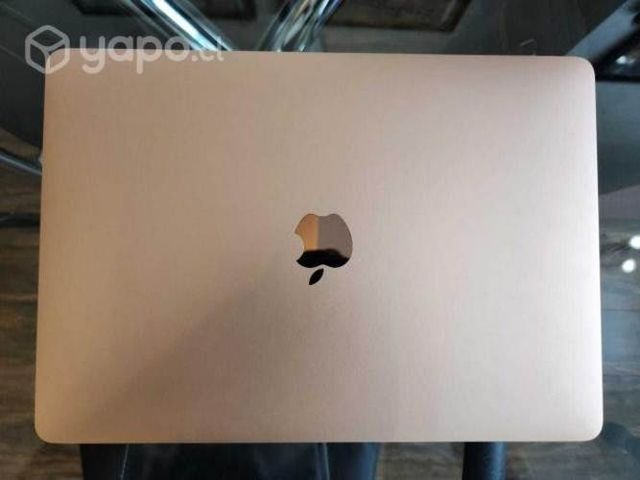 MacBook Air M1 8GB RAM 256GB SSD 13.3