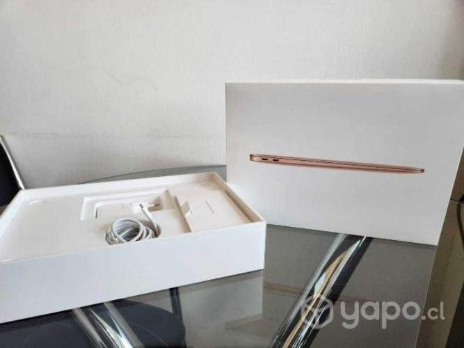 MacBook Air M1 8GB RAM 256GB SSD 13.3