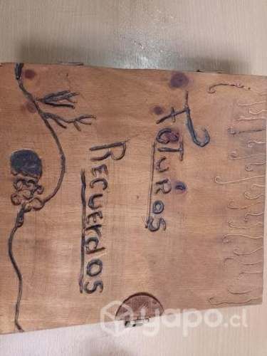 Álbum de madera