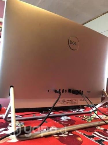 Dell Inspiron all in One 5400 i7