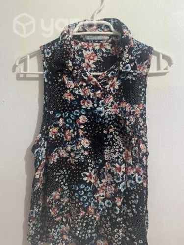 Blusa floral talla M