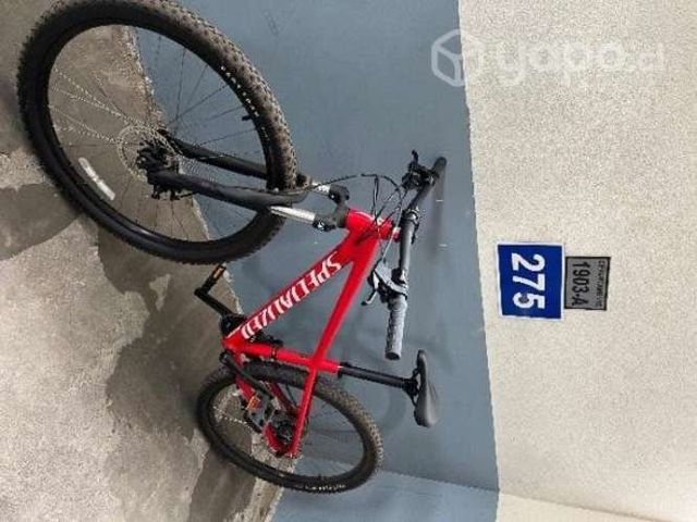 bicicleta NUEVA marca Specialized