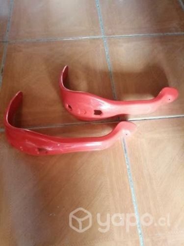 Vendo par potector manos volante de moto en duro