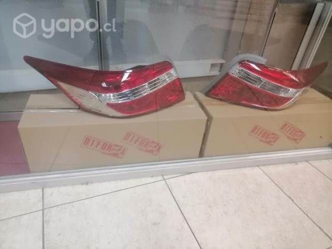 Focos el par yaris 2014-2017