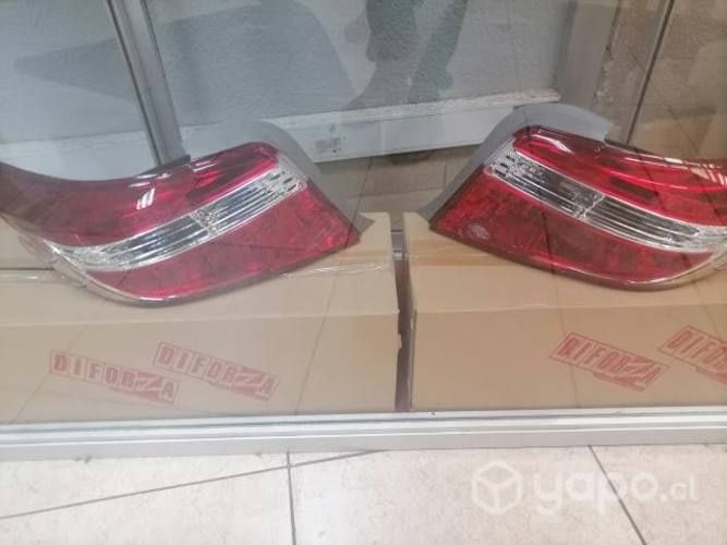 Focos el par yaris 2014-2017