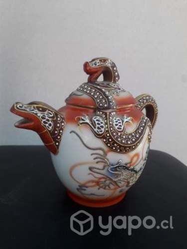 Tetera de porcelana japonesa dragon moriage gold