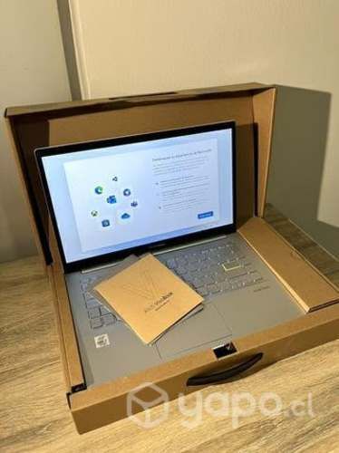 Asus Vivobook i7 8GB RAM 512GB SSD