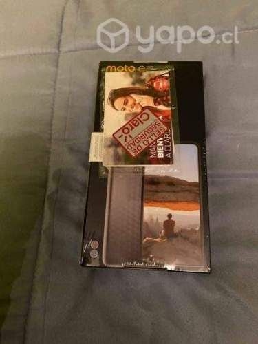 Celular nuevo motorola e 20