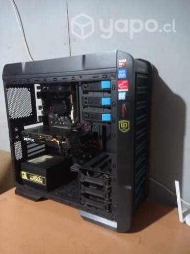 PC Gamer con Tarjeta Gráfica