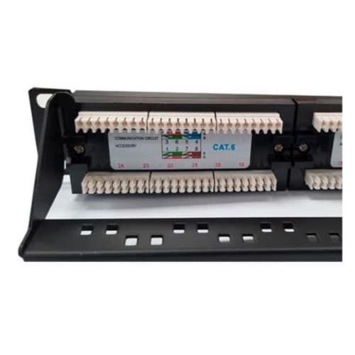 Patch panel cat6 24 puertos, con ordenador