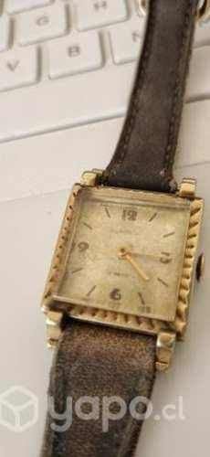 Reloj de pulsera a cuerda