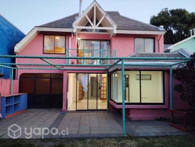 Arriendo amplia casa en Concepción