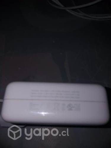 CARGADOR PARA MACBOOK modelo a1947 61W CON CABLE 2