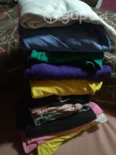 Lote ropa poleras anchas
