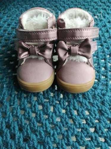 Zapatitos de bebé niña