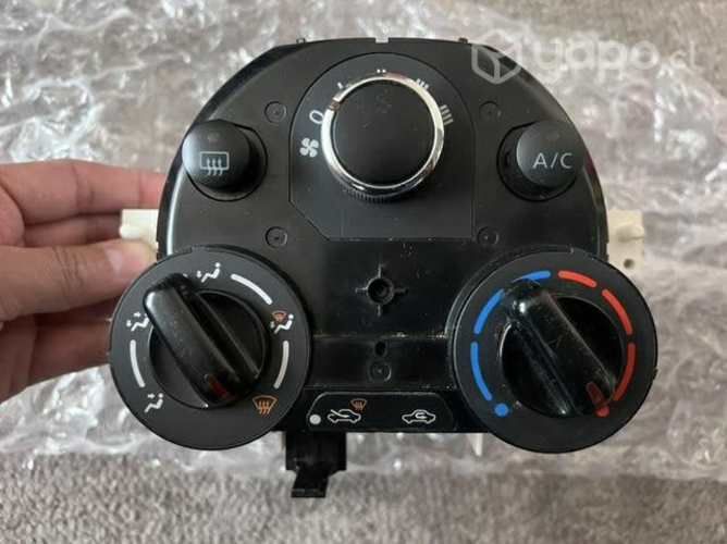 Control Calefa y Aire Frio, VERSA 2017