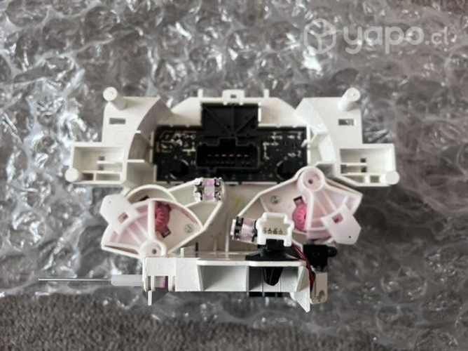 Control Calefa y Aire Frio, VERSA 2017