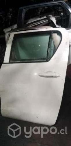 Puerta trasera Toyota hilux