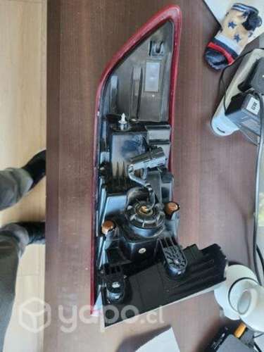 Foco trasero derecho ford territory