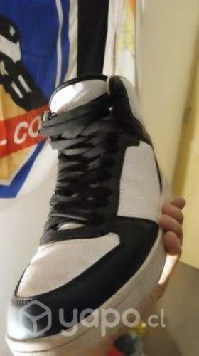 Zapatillas Calvin Klein originales en buen estado