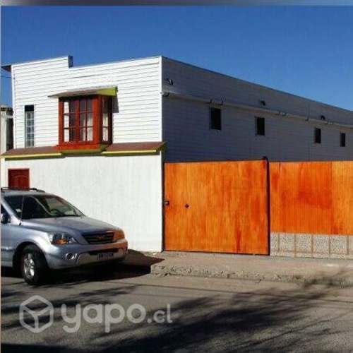 Piezas con baño privado (céntrico )