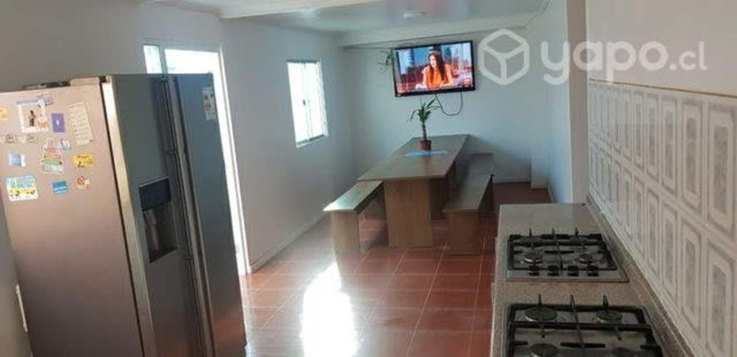 Piezas con baño privado (céntrico )