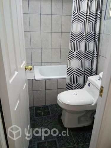 Piezas con baño privado (céntrico )
