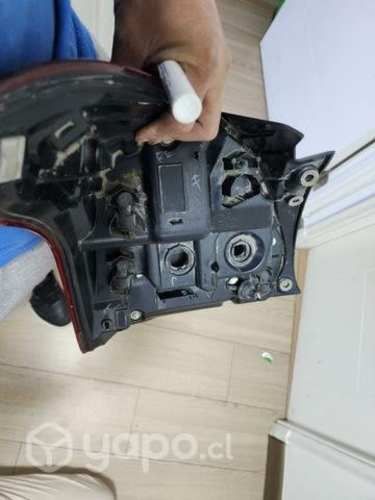 Foco trasero derecho suzuki switf dzire led