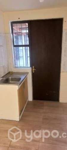 Se arrienda casa en colina