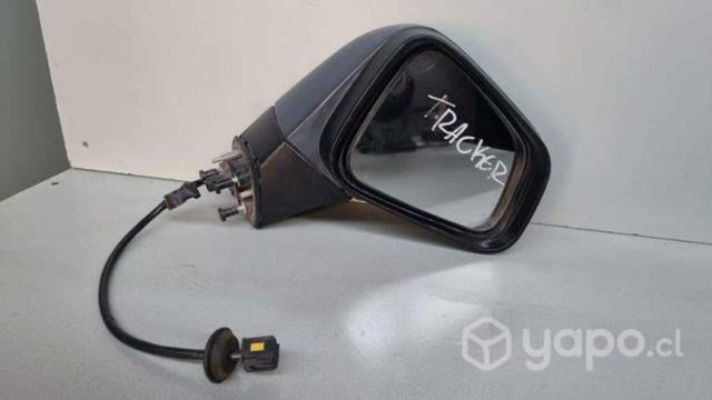 Espejo chevrolet tracker dmg la cisterna 33.02