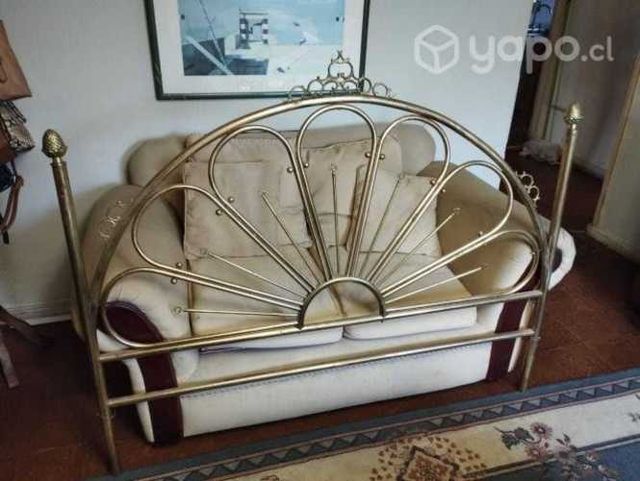 Respaldo Bronce dos palzas. Diseño único