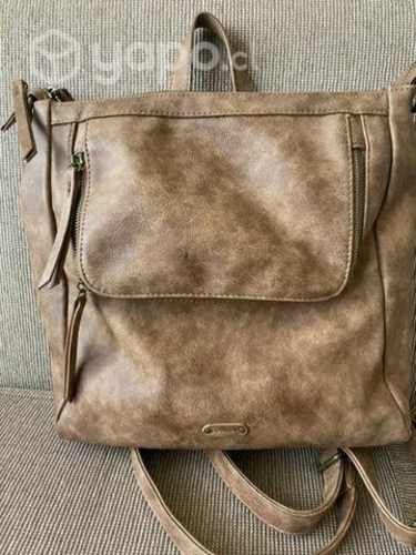 Mochila, bolso marca Lounge