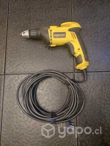 Atornilladora stanley