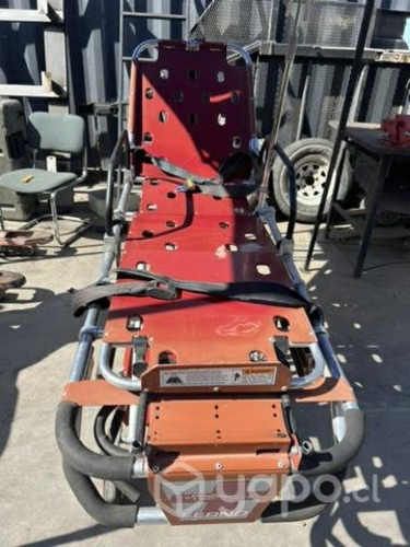 Camilla Ferno para ambulancia