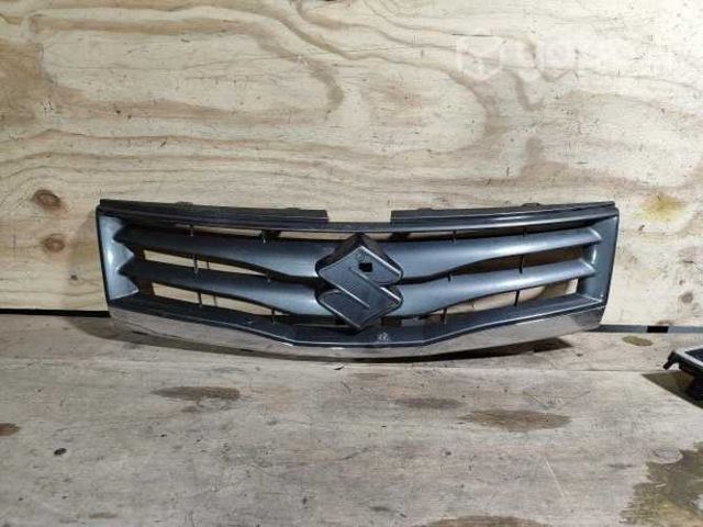 Máscara Suzuki Nomade 2015 /m01jrgd