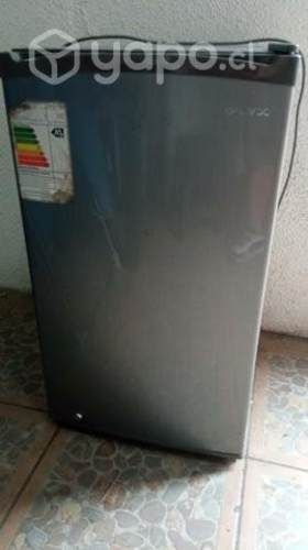 Frigobar marca Daewoo