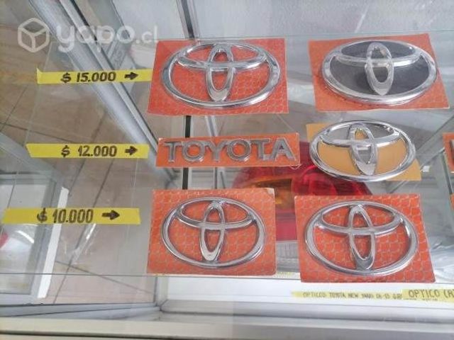 Nuevos emblemas Toyota sellados nuevos precios