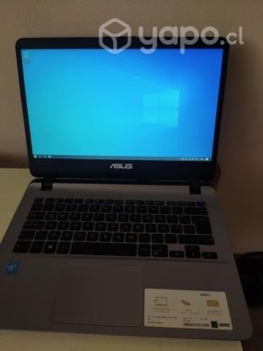 Notebook Asus SDD 512 4GB RAM 14"