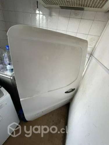 Puerta lateral berlingo partner