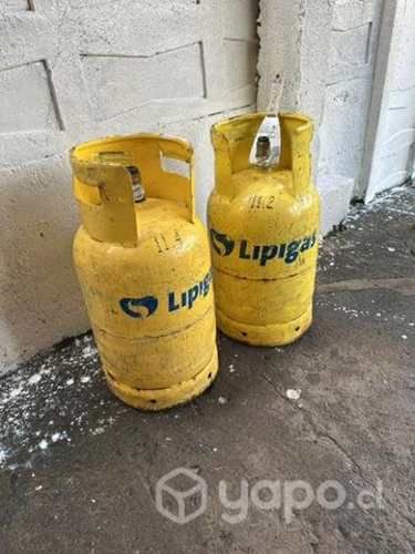 Cilindros de gas vacíos