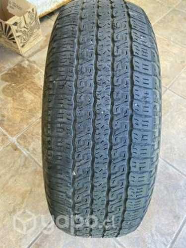 Neumatico toyo para camioneta