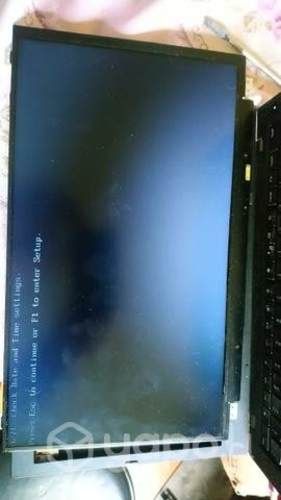 Pantalla slim 15.6 30 pines