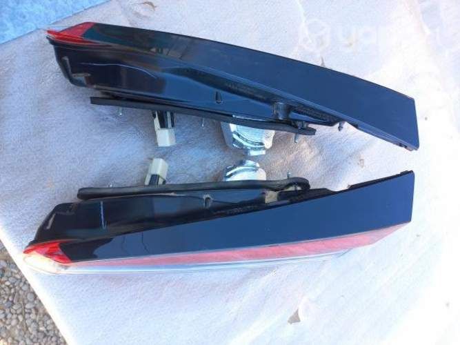 Focos portalon Totota Corolla Cross ORIGINALES