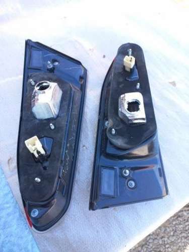 Focos portalon Totota Corolla Cross ORIGINALES